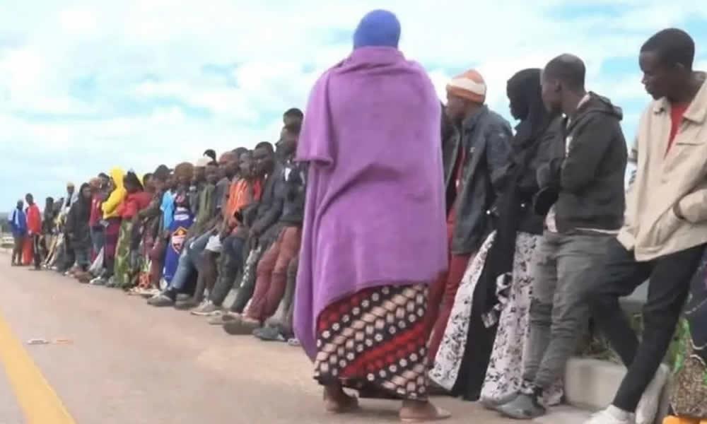 Basi lililozidisha abiria lakamatwa Afrika Kusini likitokea Malawi.