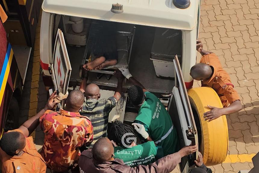 Besigye apandwa hasira na kuzirai akiwa mahakamani
