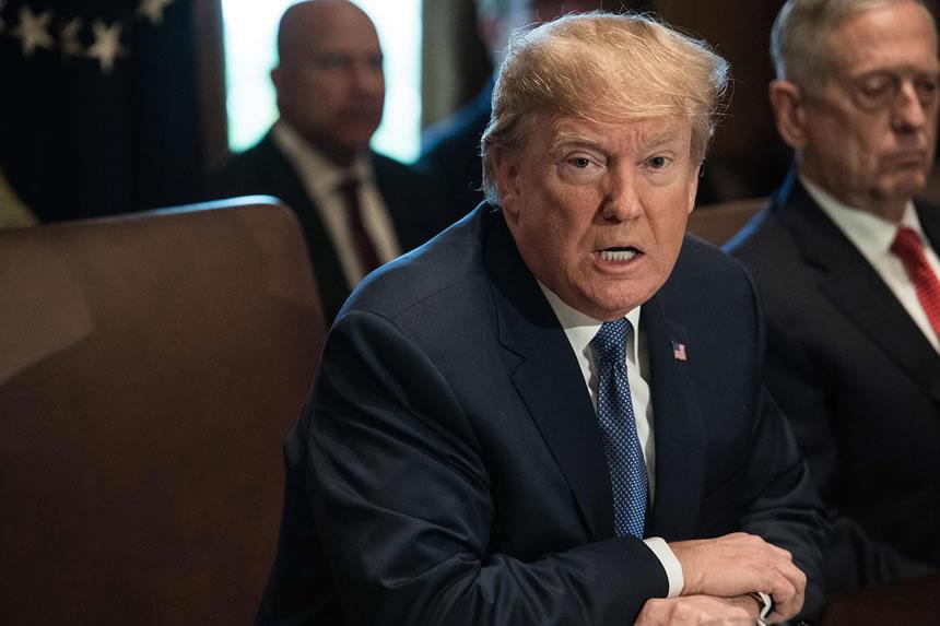 Trump atishia kuiangamiza Iran, iwapo watajaribu kumuua