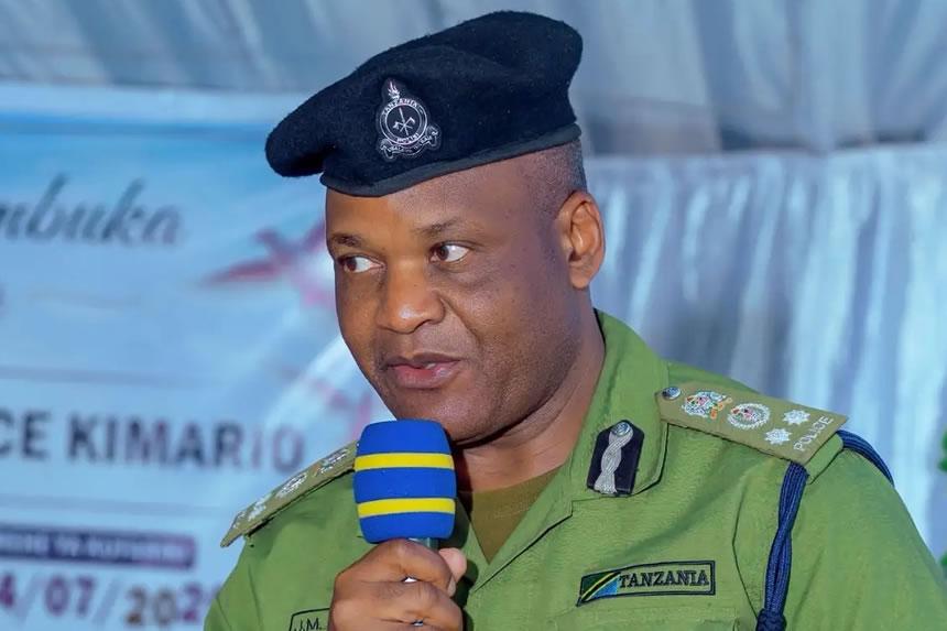 Wanafunzi 3 wafariki dunia, baada ya lori kupoteza muelekeo