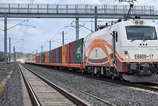 TRC yaanza kusafirisha makontena ya mizigo kwa SGR