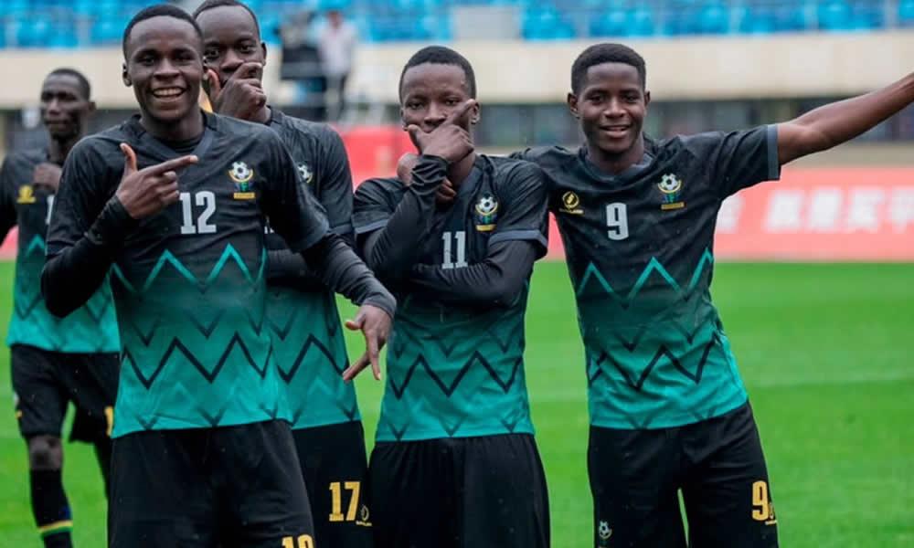 Serengeti boys yaipasua chuma 5 Australia.