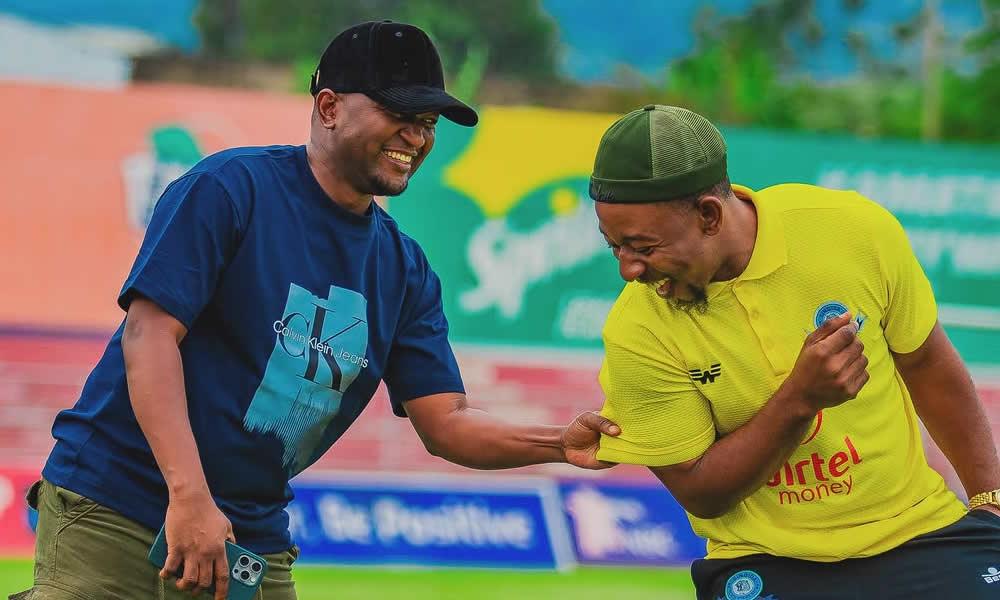 Massanza na Pablo Almasi kimewalamba kisa mechi dhidi ya Simba.