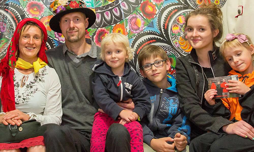 Poland yapunguza kodi kwa wazazi wenye watoto wawili.