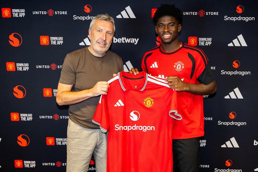 Baleba atambulishwa rasmi Man United