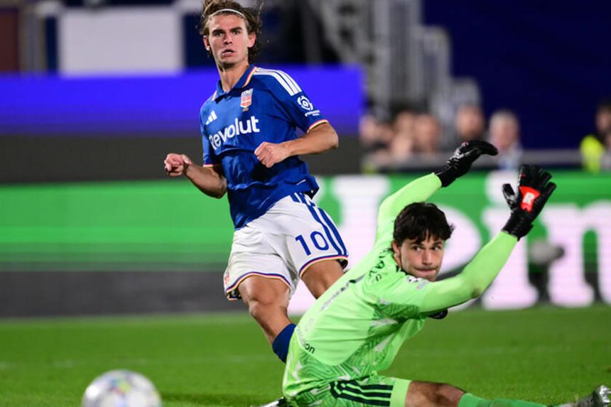 Como ya Fabregas waikomoa Man United, wainyuka 4 - 1