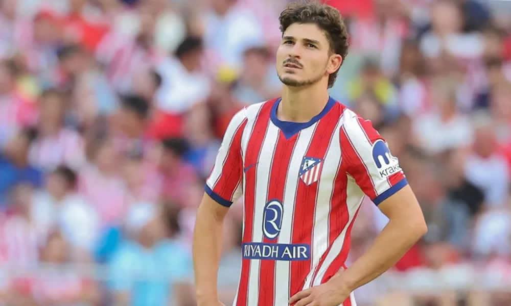 Atletico wasisitiza Julian Alvarez hauzwi kwenda Barcelona.