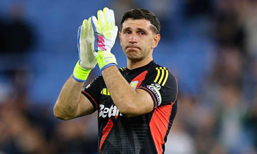 Hatma yake ni Aston Villa aliaga akaondoka dili lingine la kuondoka limekufa.